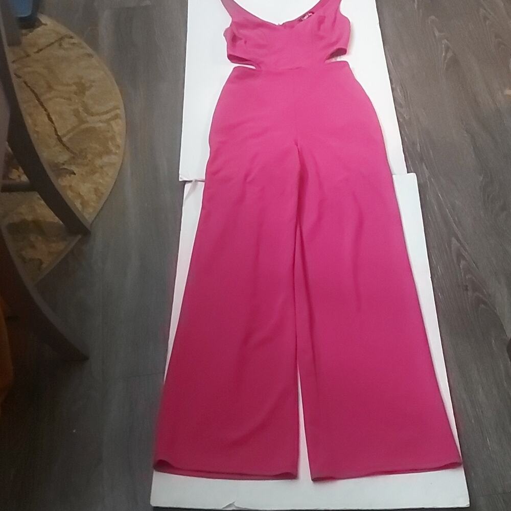 Crystal Sky Side Cut Out Zip Closure Pink Jumpsuit XS NEW Barbie Elle Woods